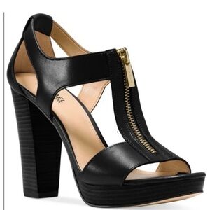 Size 7. Very good condition.Michael Kors Black Platform Sandals with Gold Zipper